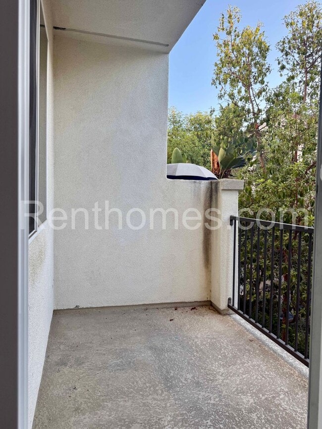 Building Photo - 5080 Tranquil Way