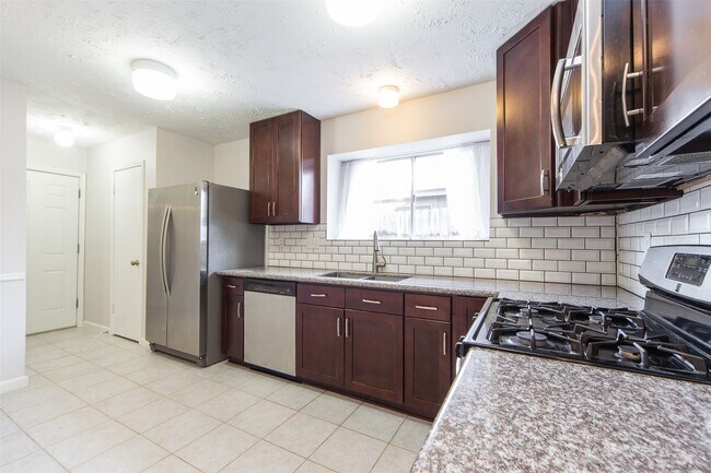 Building Photo - 22131 Eagle Meadow Dr