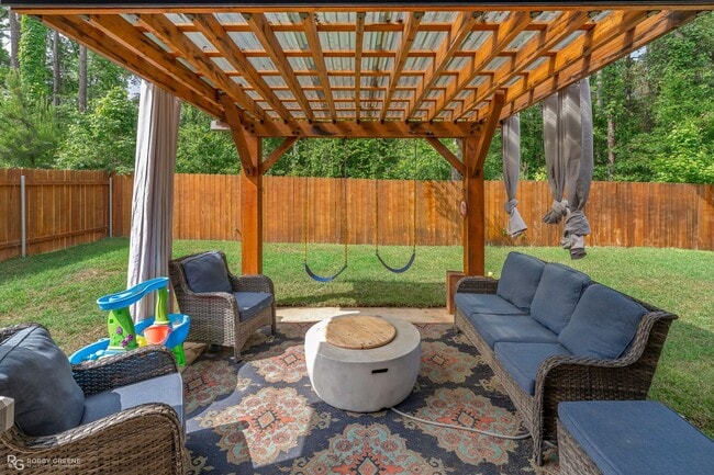 Building Photo - Modern 4BR Home w/ Bonus Room in Dogwood South