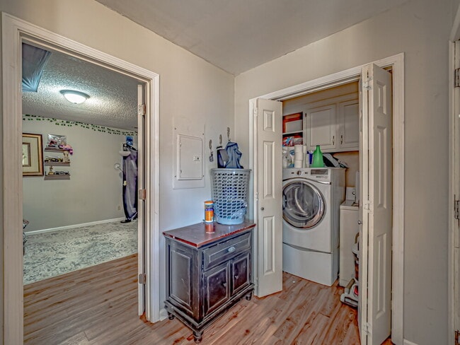 Building Photo - Available end of January.