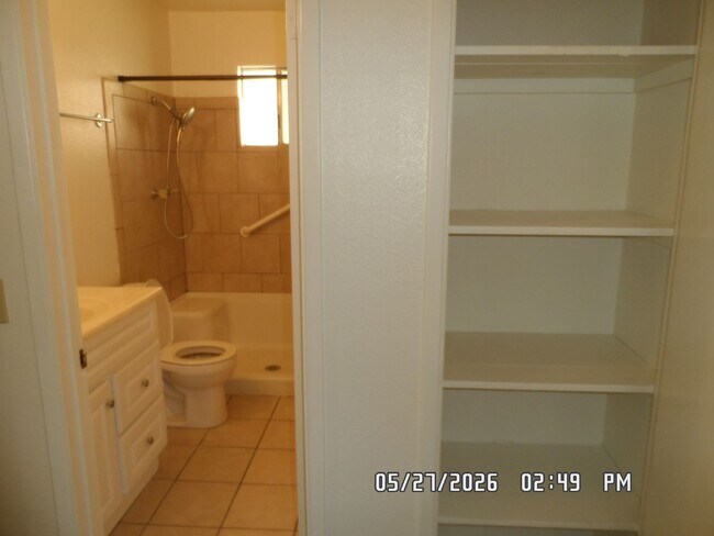 Building Photo - 25676 Flathead Rd