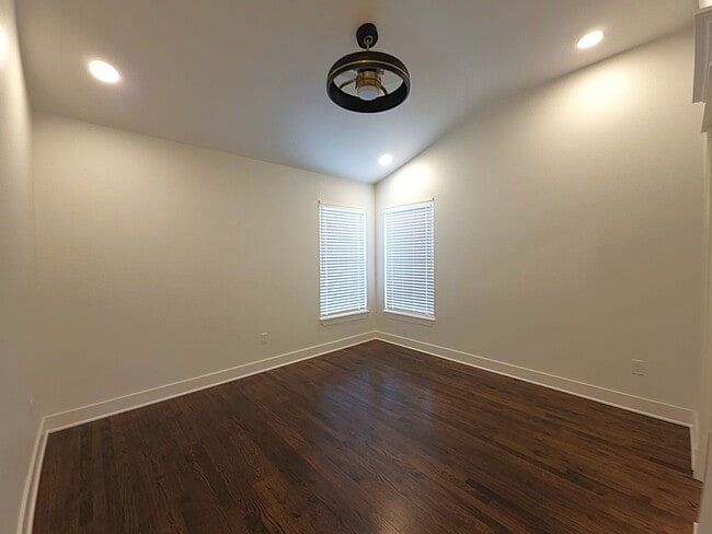 Building Photo - Lease this fully remodeled sanctuary – where modern luxury meets timeless East Texas charm!