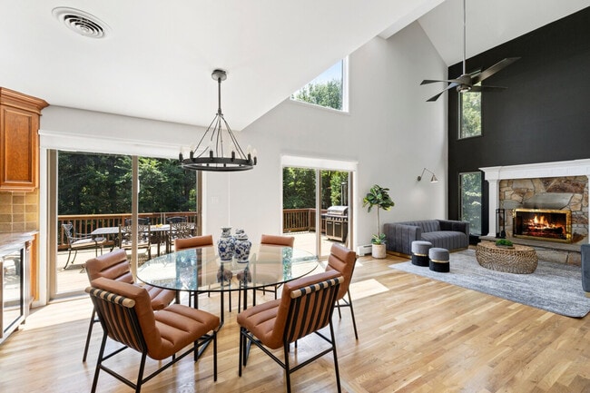 Building Photo - 2A Cherry Ln