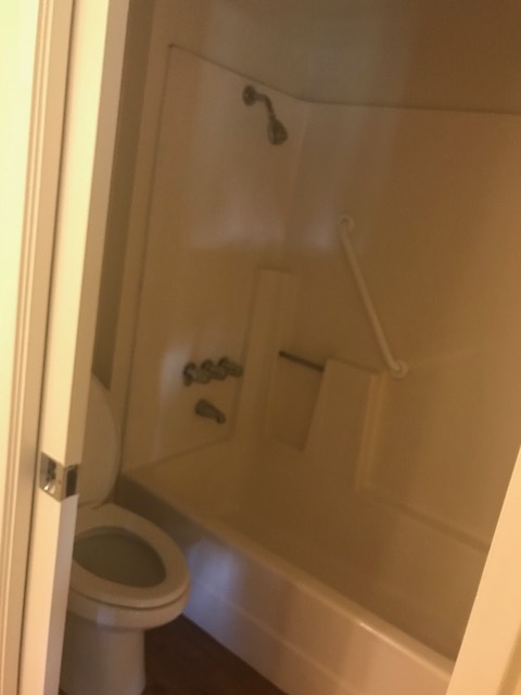 1st bathroom (tub & toilet rooom) - 6716 Clybourn Ave