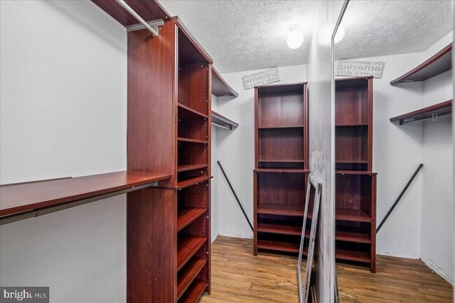 Building Photo - 13909 Lord Fairfax Pl