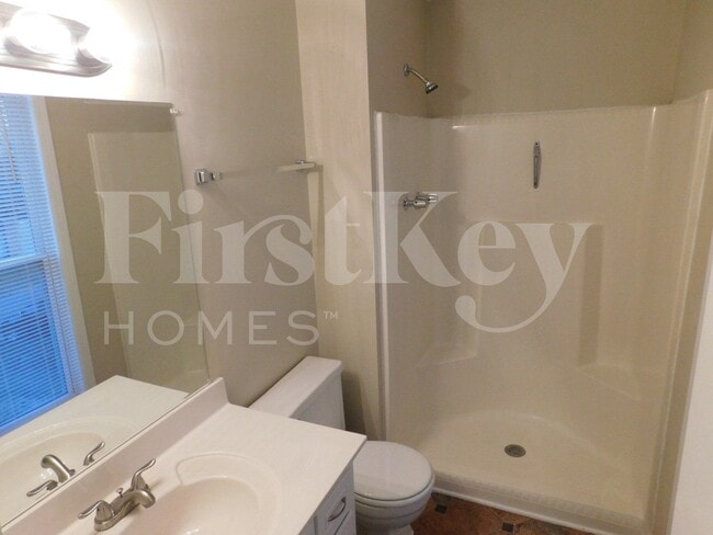 Building Photo - 212 Trickum Hills Ln