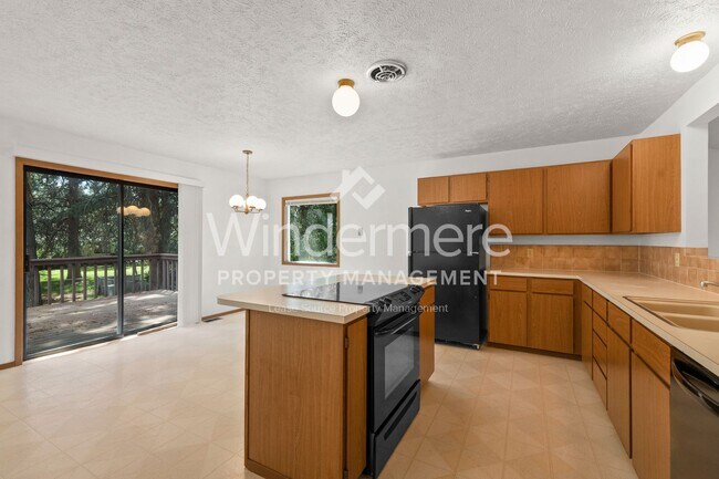 Building Photo - 11412 - 11414 E. 29th