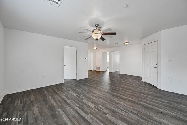 Building Photo - 3065 N 67th Ave