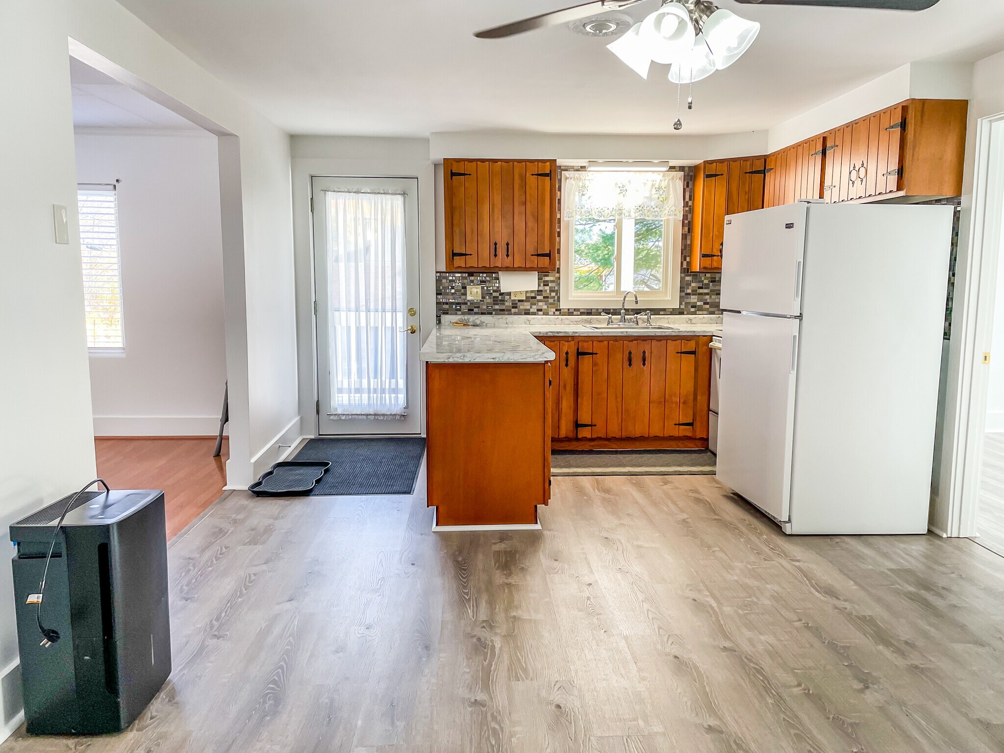 Building Photo - 210 Mount Vernon Ave