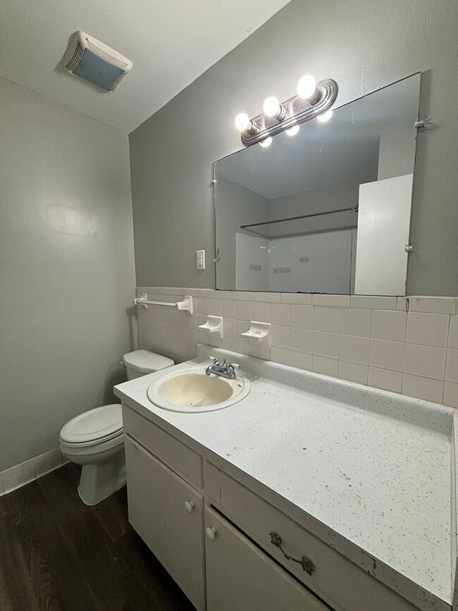 Building Photo - Register your account with Rently to sched...