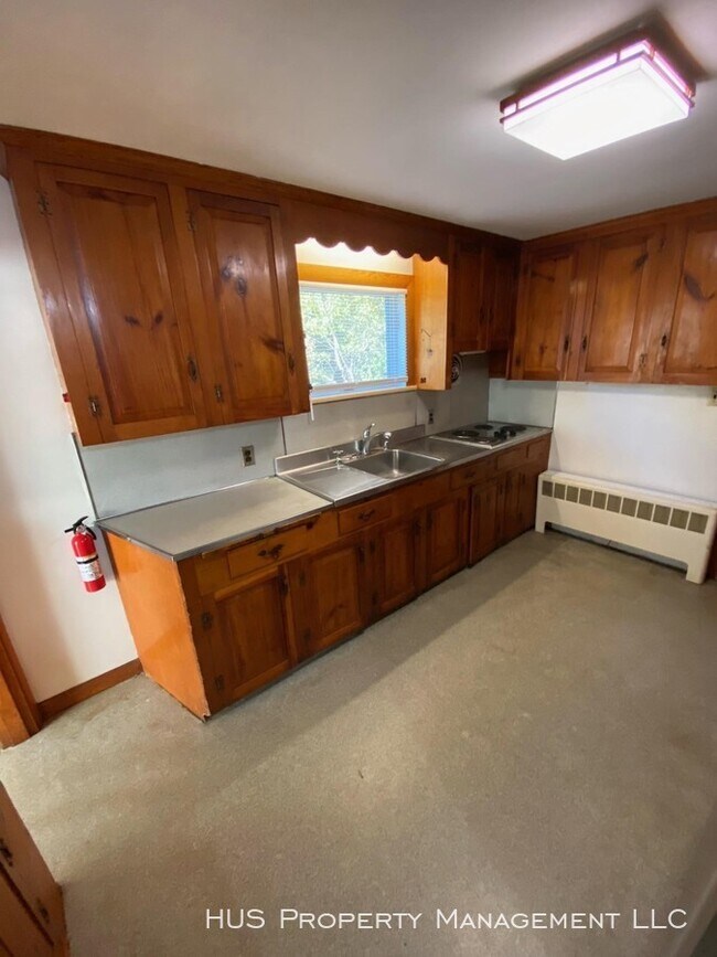 Building Photo - 205 Winter St