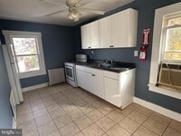 Building Photo - 38 Hanover St