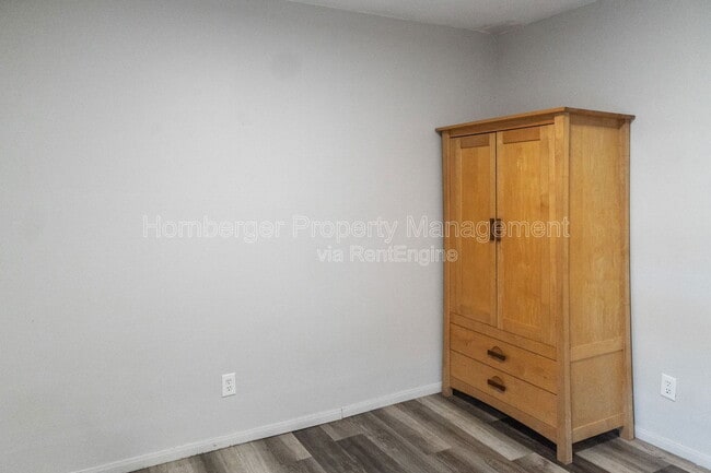 Building Photo - 227 E Ermina Ave