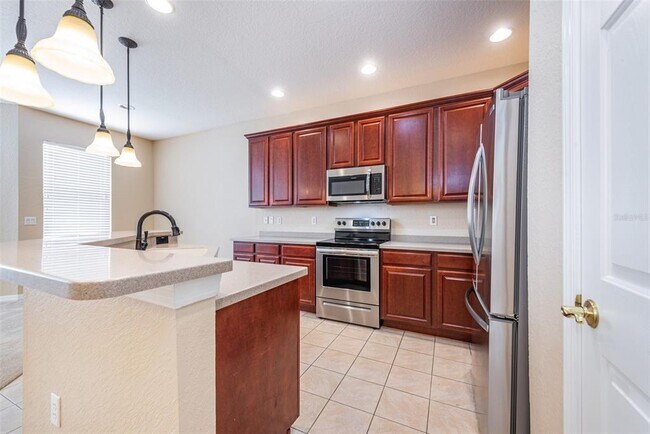 Building Photo - 1427 Summergate Dr