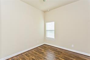 Building Photo - 6122 Garden Lakes Ln