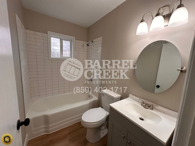 Building Photo - 3-Bed 1-Bath House