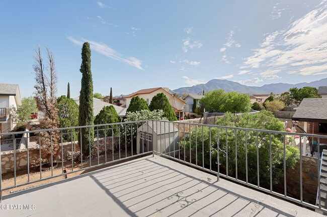 Building Photo - 4620 Loma De Cobre Dr