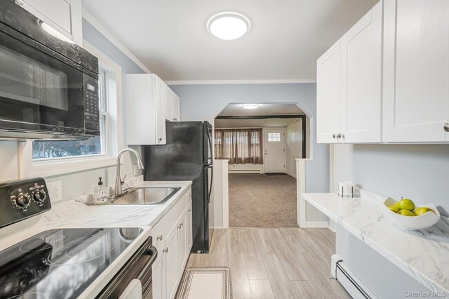 Building Photo - 120 Lookout Dr