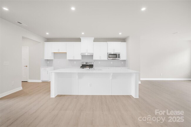 Building Photo - 513 Bailey Mls Dr