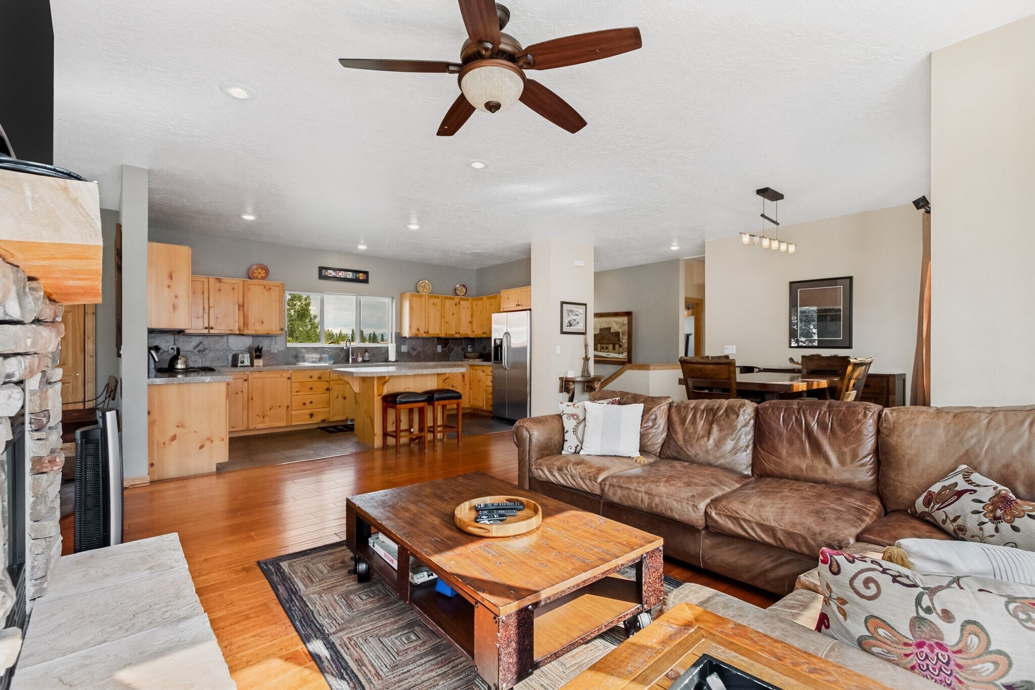 Building Photo - 5526 Cross Country Way