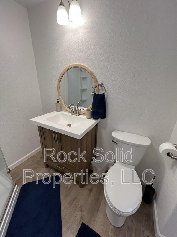 Building Photo - 1716 Kade Ct