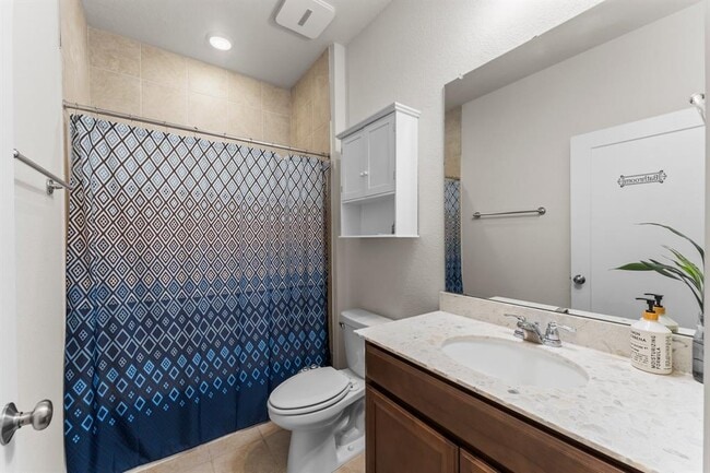 Building Photo - 3850 Chapman Bluff Dr