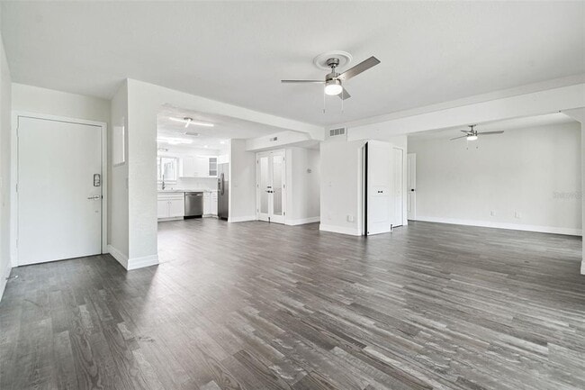Building Photo - 4036 Cortez Dr