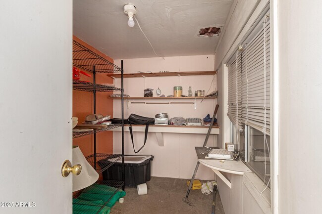 Building Photo - 15604 E Mustang Dr