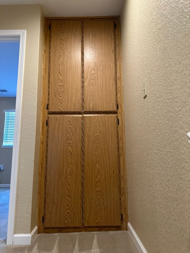 Building Photo - Stunning Condo in Turlock available for im...