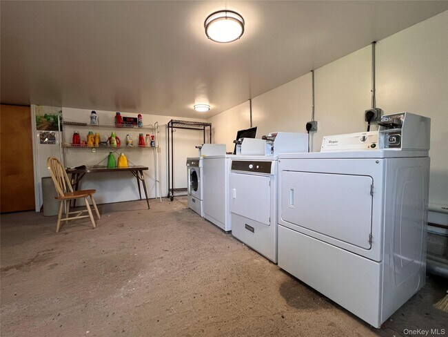 Building Photo - 5994 US-44