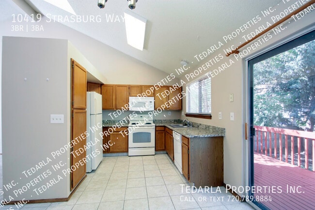 Building Photo - 10419 Strasburg Way