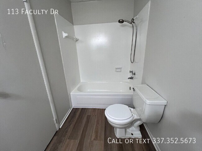 Building Photo - 113 Faculty Dr