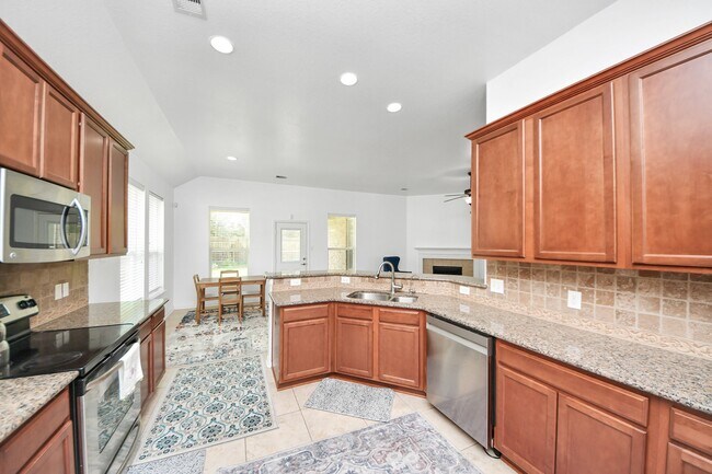 Building Photo - 18126 Rustic Brook Ct