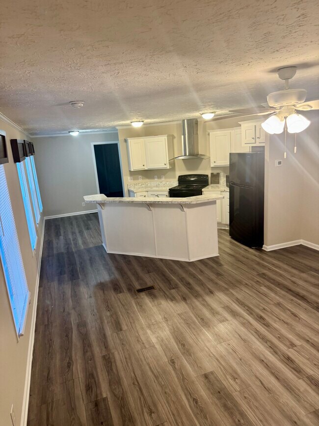 Building Photo - 6208 Stag Trail