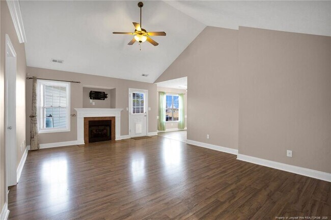 Building Photo - 175 Seabiscuit Dr