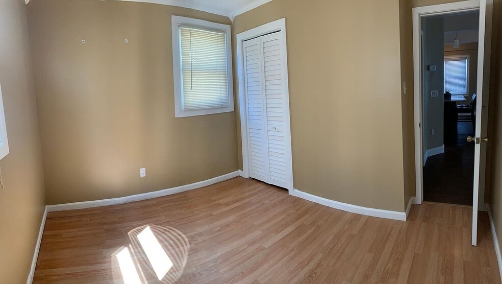 Building Photo - 115 Lighthouse Dr