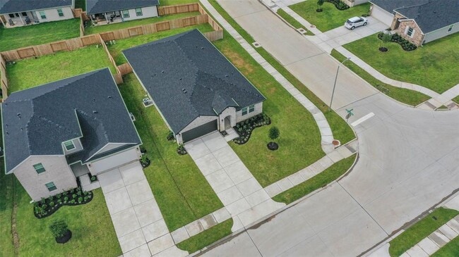 Building Photo - 30702 CASTLE COVE Dr