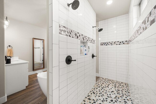 Building Photo - 3020 Keifer Marshall Dr