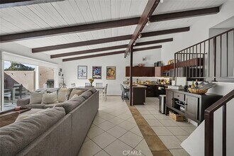 Building Photo - 7924 Woodman Ave