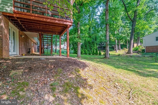 Building Photo - 9821 Hampton Ln