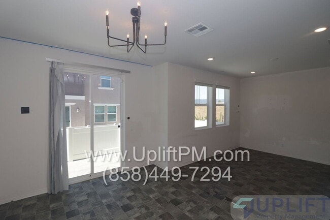 Building Photo - 36351 Elizabeth Ln