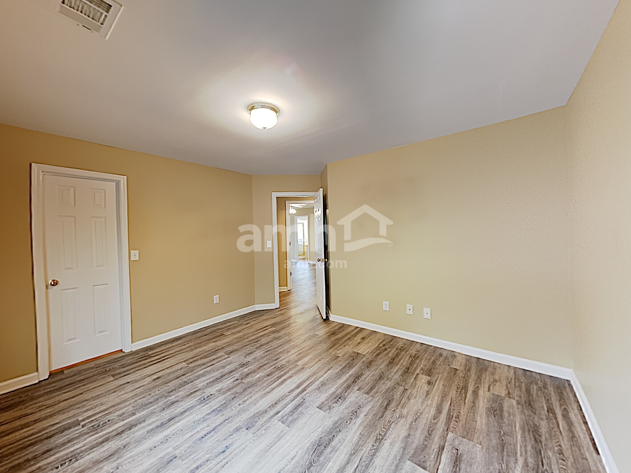 Building Photo - 100 Blankets Creek Way