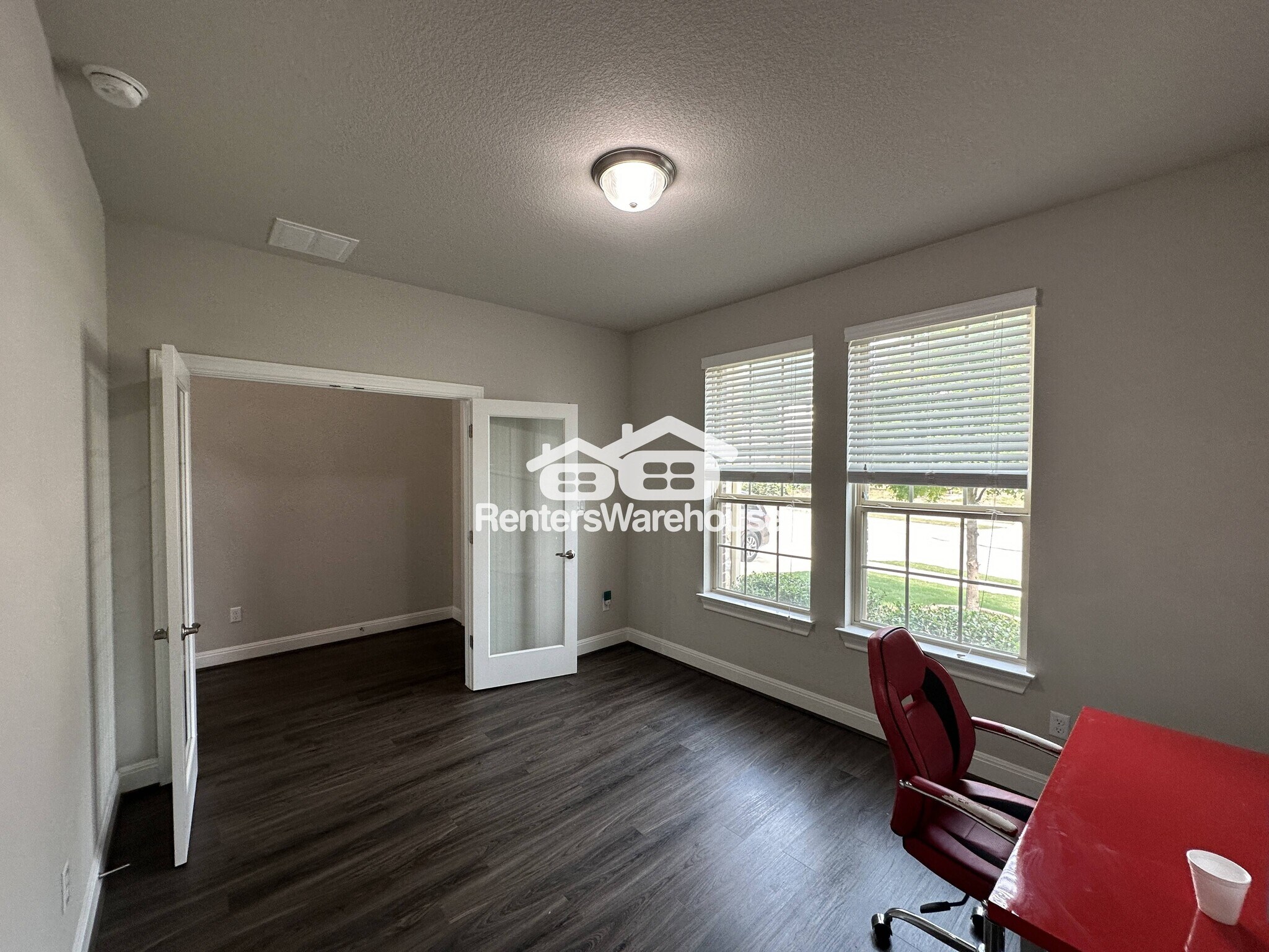 Building Photo - 4213 Valley Oaks Dr