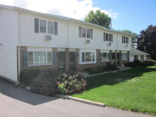 Building Photo - 1402 Tuttle St