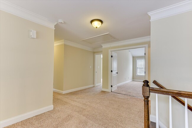 Building Photo - 4215 Windslow Dr