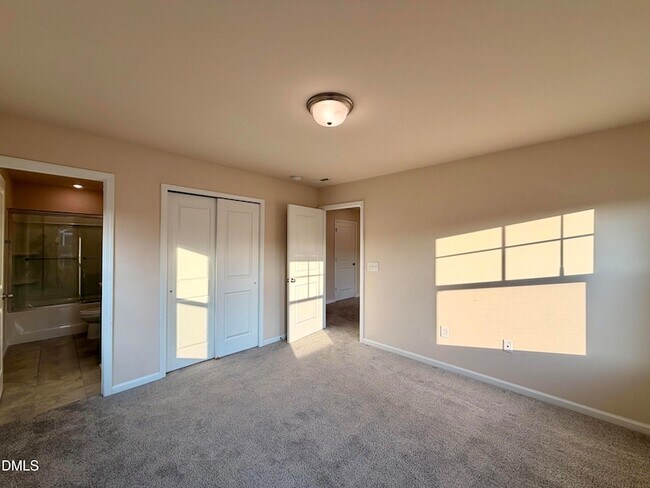 Building Photo - 3606 Autumn Creek Dr