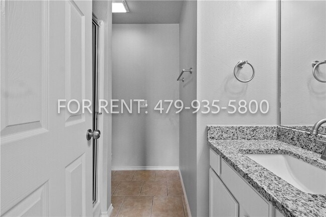 Building Photo - 1669 Evening Shade Dr