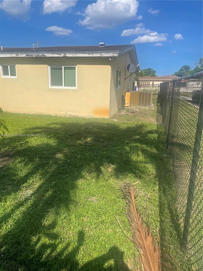 Building Photo - 3297 NW 35th Way