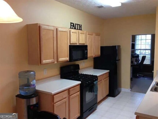 Building Photo - 3072 Kentmere Dr
