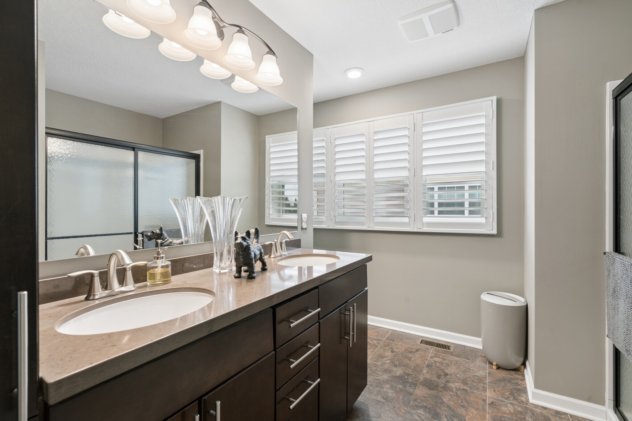 Building Photo - 8957 SW Village Loop